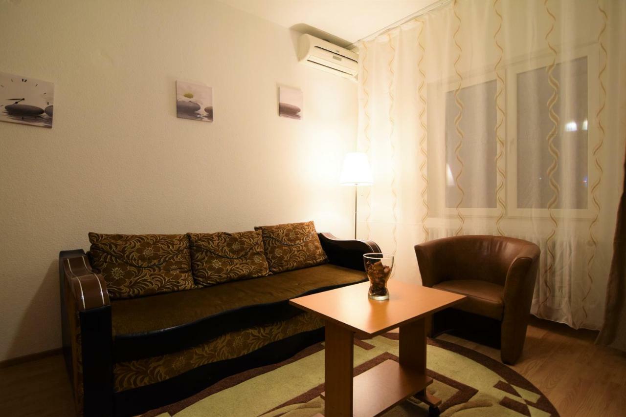 Resedinta Lui Calin Apartment Bucharest Luaran gambar